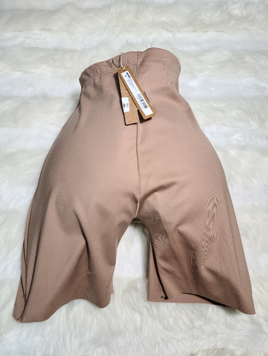 SKIMS Other - SKIMS Body Butt And Hip Enhancing Mid Thigh Short Tan Sienna Women Small NEW